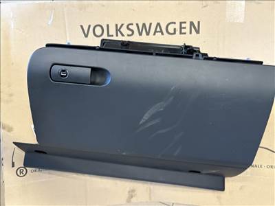 Volkswagen Touareg II kesztyűtartó 