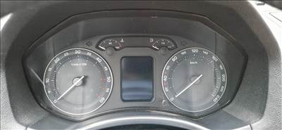 Skoda Octavia II DSG váltós dízel óracsoport 