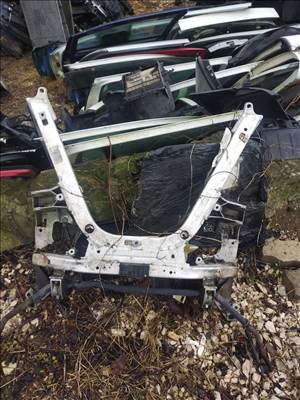 BMW 730 E65/E66 Bölcső első 