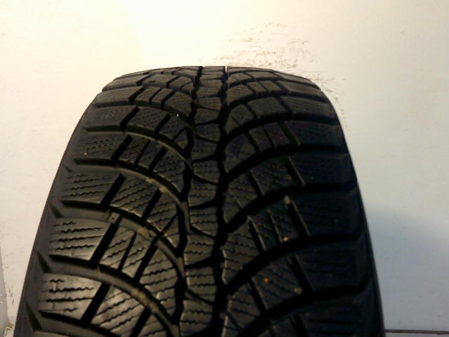 Kumho WP71 Wintercraft 205/55 R16  1. kép