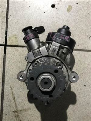 Volkswagen Golf VII 1,6 CR CRK nagynyomású szivattyú 04l130755d