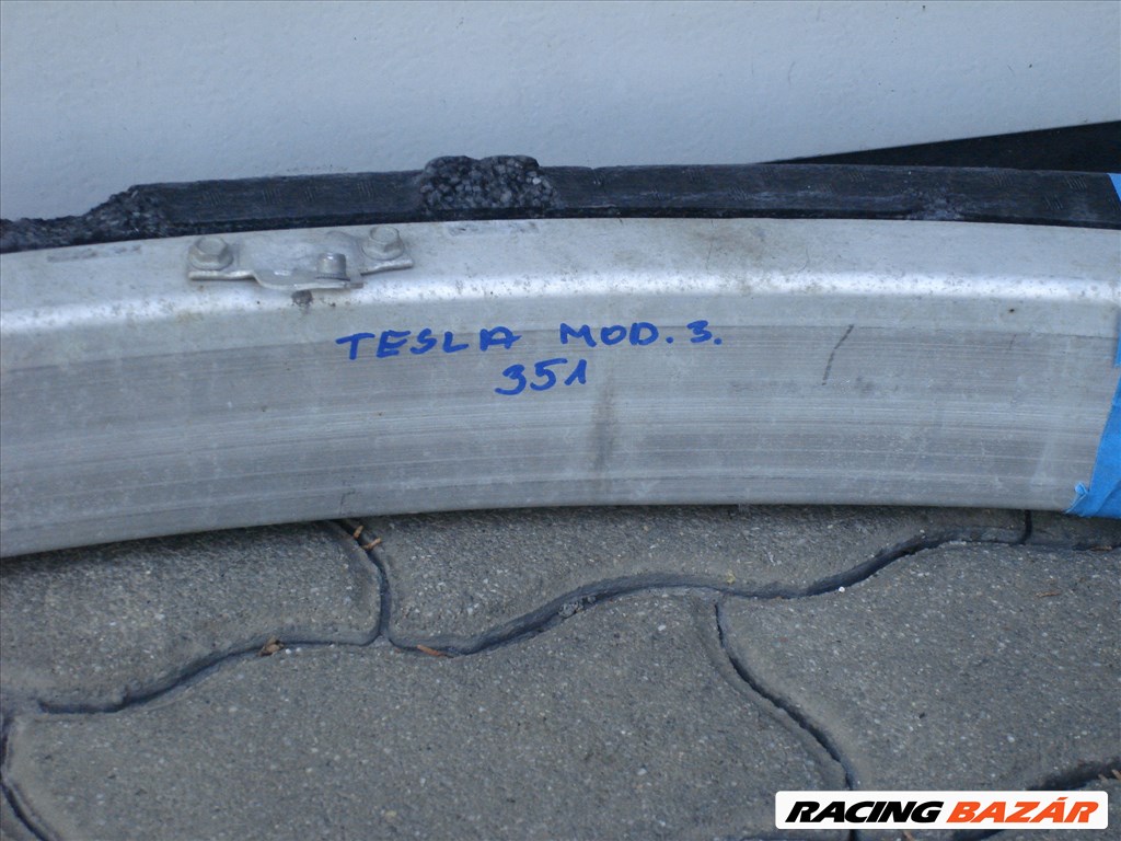 Tesla Model 3 első lökhárító merevítő gerenda 1104669-00-F 2017-től 5. kép