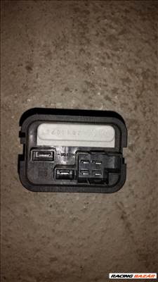 Opel Zafira B, Opel Astra H Előtét ellenállás digitklíma 52488536