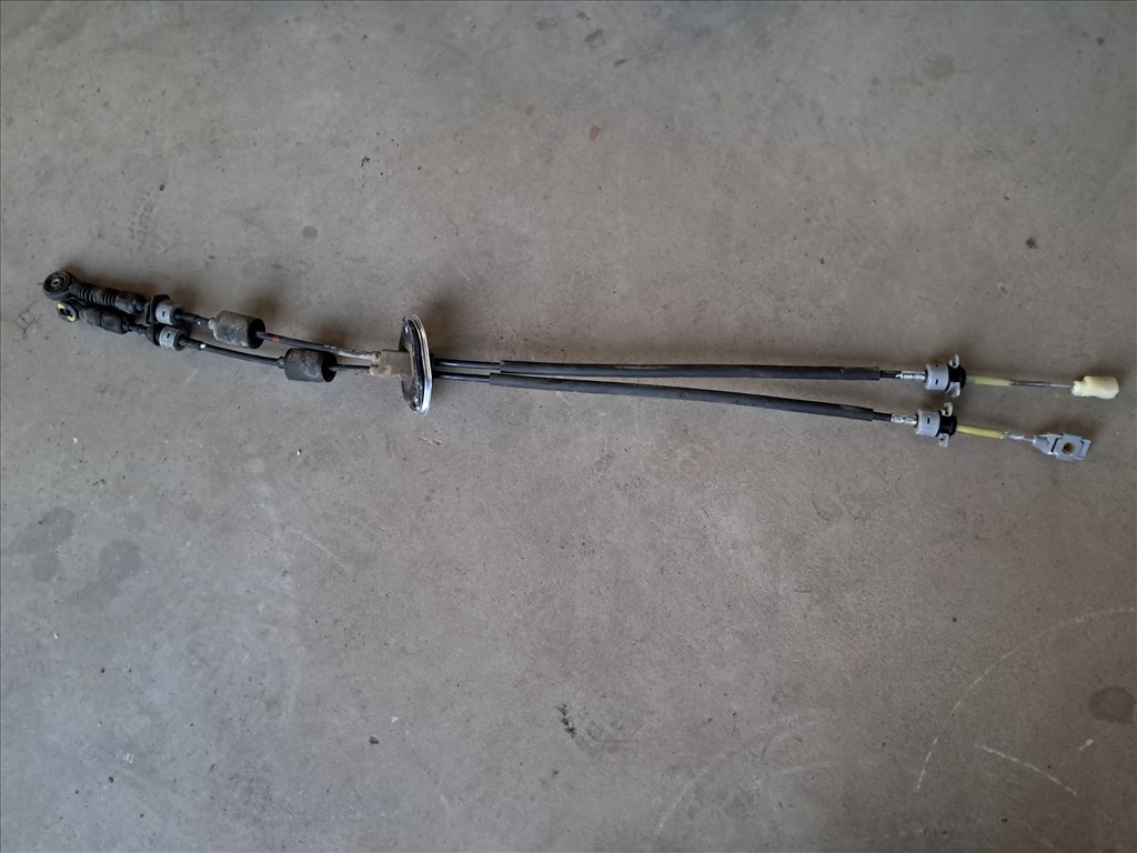 Kia Cee'd (JD) 1.4 crdi váltó bowden  1. kép