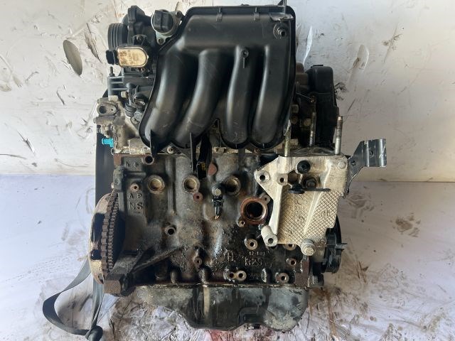 CITROËN XSARA PICASSO Motor (Fűzött blokk hengerfejjel) 9. kép