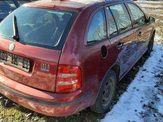 SKODA FABIA I Combi (6Y5) Jobb hátsó Külső Kilincs