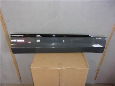 VOLKSWAGEN TIGUAN R-Line jobb első ajtó díszléc 2017- 5NA854940M