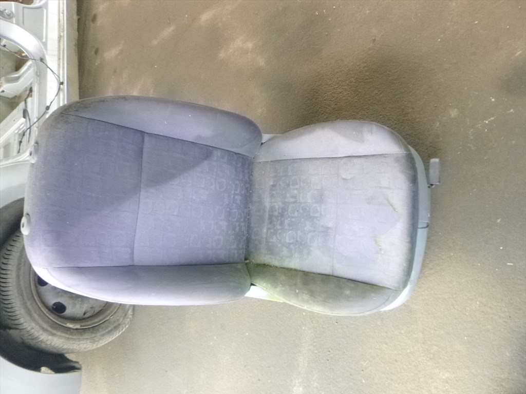 Skoda Octavia I 2000 jobb első ülés 1J4 881 106 AJ 1j4881106aj 2. kép