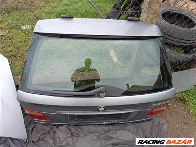BMW 3 as sorozat E46 csomagtérajtó 