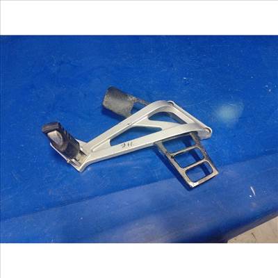 Kawasaki KLE500 1997 hátsó lábtartó Fußrasste hinten rear foot rest