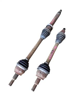 Ford Focus Mk3 1.6 TDCi Féltengely 