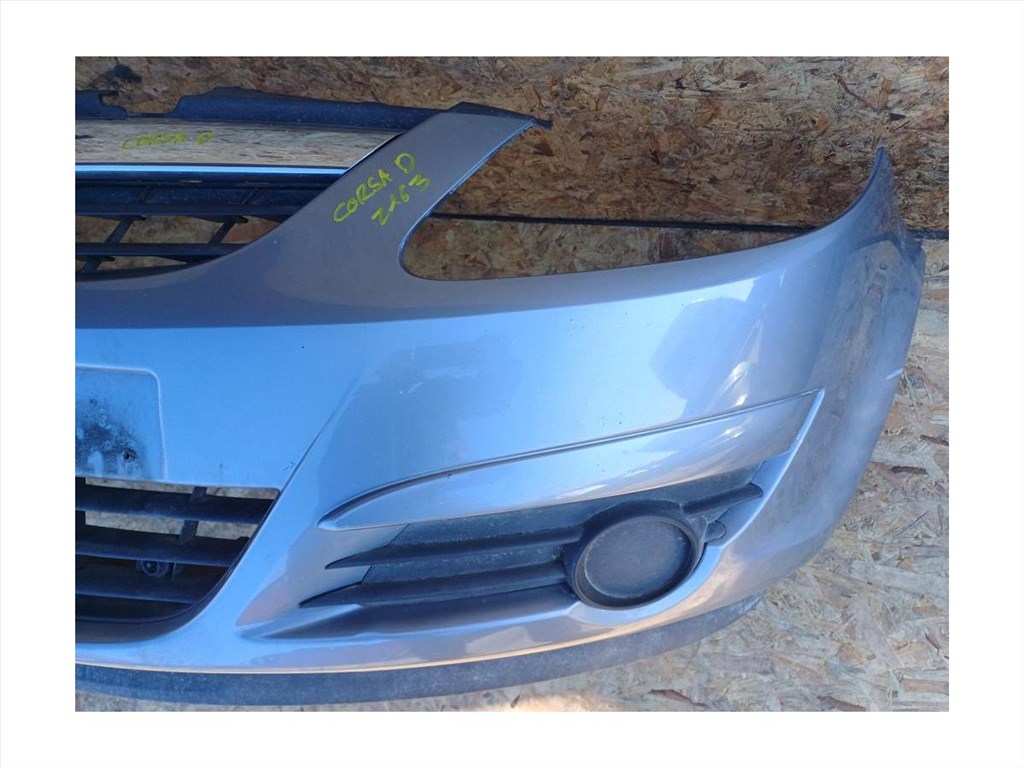 Opel Corsa D (2006-2015) Első Lökhárító  2. kép