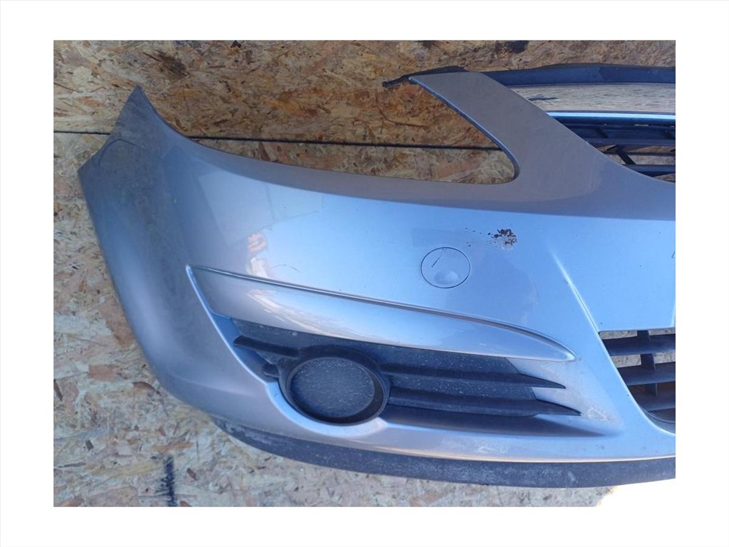 Opel Corsa D (2006-2015) Első Lökhárító  3. kép