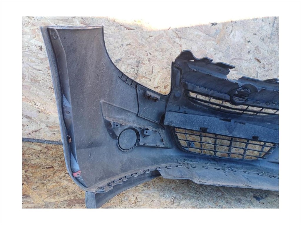 Opel Corsa D (2006-2015) Első Lökhárító  5. kép