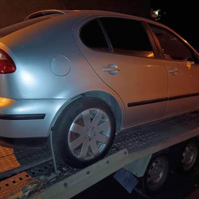 Seat León I Jobb hátsó ajtó 