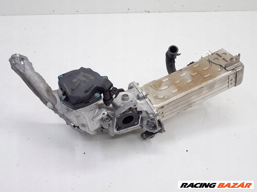 Mercedes C-osztály W205 2.2 CDI 651.921 EGR hűtő, EGR szelep a6511400675 2. kép