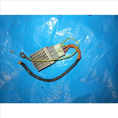 Derbi Senda H 50  Senda R 50 1995- feszültségszabályzó Sannungsregler voltage regulator