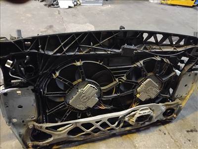 Audi A7 (C7 - 4G) C7 - 4G Homlokfal