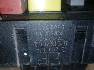 Opel Vectra C Biztosítéktábla Utastér *117003* 13205774 519162002 3. kép