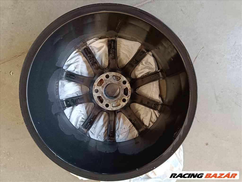  5x114.3 lyukosztású 8JJ 18" újszerű Borbet alufelni 2. kép