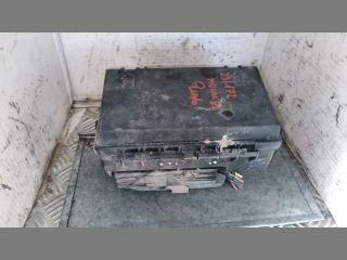 Fiat Grande Punto Biztosítéktábla Motortér *130455* 51775622ds-tbz 2. kép