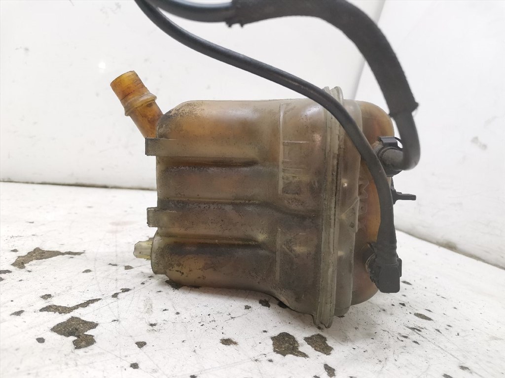 CITROËN C5 II (RC_) 2.2 HDi (RC4HXE) Kiegyenlítő Tartály #34810# 7. kép