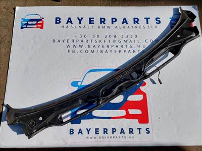 BMW E90 E91 sedan touring szélvédő alatti mûanyag levélrács