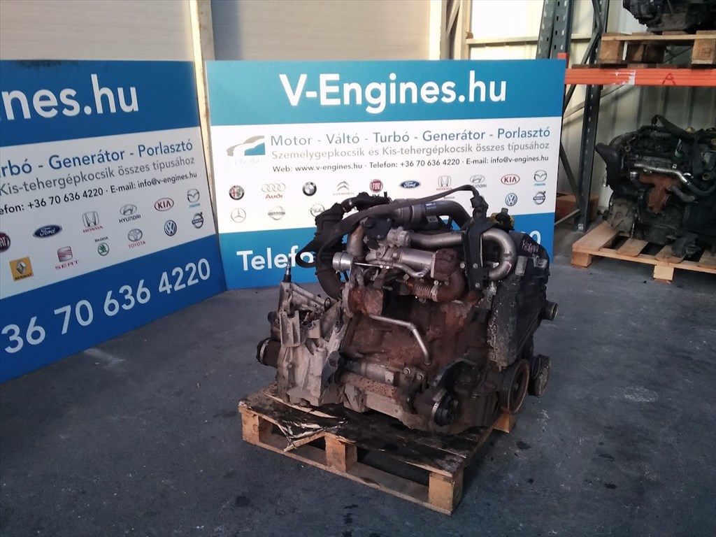 Renault 1,5DCI, K9KG832 bontott motor  2. kép