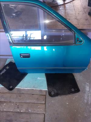 Suzuki Swift II 96-03 Jobb Első Ajtó 43R-004337