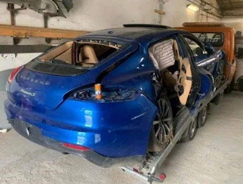 Porsche Panamera 970 Facelift 3,0 E-Hybrid 2015  bontott alkatrészei 2. kép