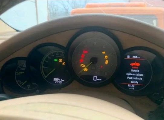 Porsche Panamera 970 Facelift 3,0 E-Hybrid 2015  bontott alkatrészei 9. kép