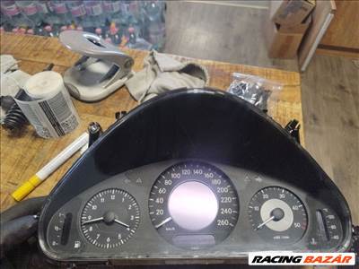 Mercedes w211 E 320 CDI óracsoport a2115405511
