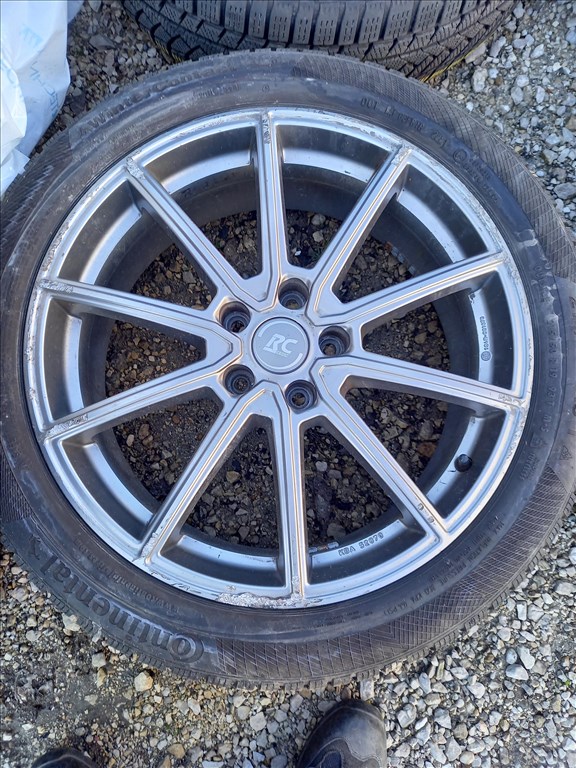 VW ID3 5x112 -as  7.5x19" használt RC alufelni, 215/50 újszerű Continental téli gumi sxx3 3. kép