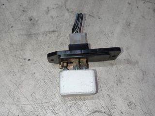 Mitsubishi Space Runner I Előtét Ellenállás Fűtőmotor *123254* 12s529