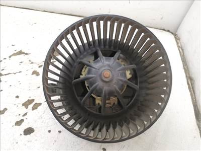 RENAULT MEGANE II (BM0/1_/ CM0/1_) 1.4 16V (BM0B/ CM0B) Fűtőmotor (Klímás) #34977#