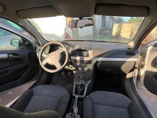 OPEL ASTRA H Kombi Jobb első Ablakemelő Kapcsoló 3. kép