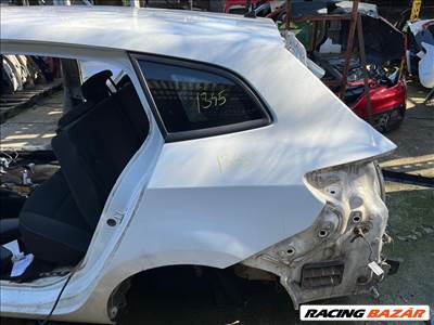 Renault Mégane III KOMBI bal hátsó sárvédő fehér 2008-2015-ig