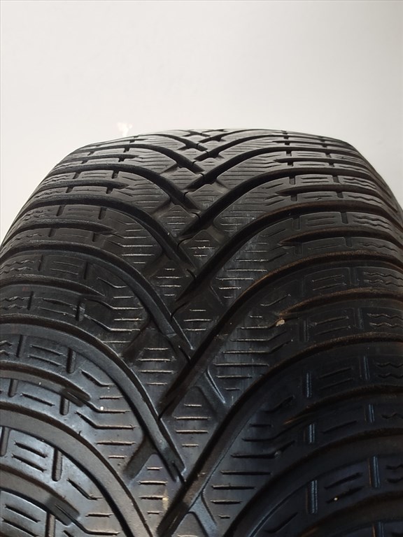 Kleber Krisalp HP3 205/55 R16  1. kép