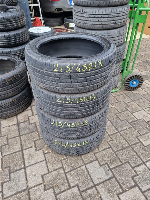  215/4518" újszerű Nexen Npriz AH8 négyévszakos gumi 4db  1. kép