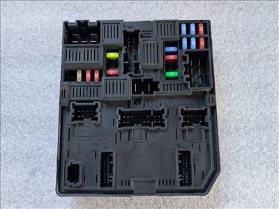 Nissan Pulsar (C13) 1.2Dig-T BCM  284b73zl0a