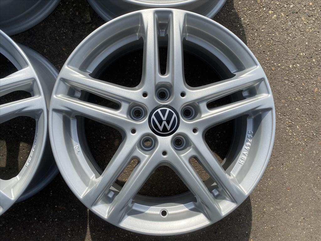 4db Rial 16" VW alufelni. (3806) 2. kép