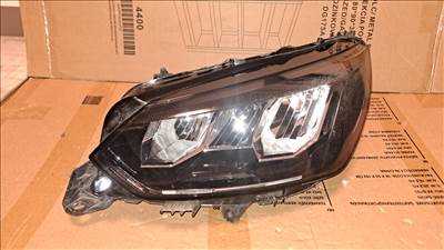 Peugeot 208 II, Peugeot 2008 II fényszóró  9833036380