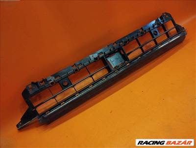 Audi Q3 S-line alsó hűtőrács középrács 18-tól 83A807683A (L.15)