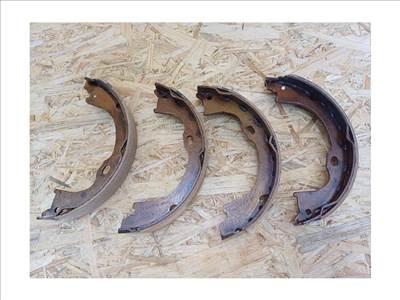 Dodge Nitro (2006-2011) Hátsó Fékpofa 