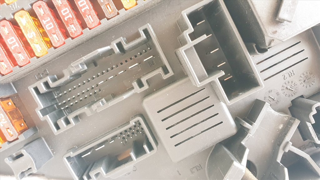 508303 Bmw 5, E61, 2009, Kombi, Biztosíték Tábla, Csomagtér, Jobb, 9138830 3. kép