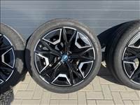  5x112 lyukosztású 22" újszerű Gyári alufelni, rajta 275/40 használt Bridgestone nyári gumi gumi 