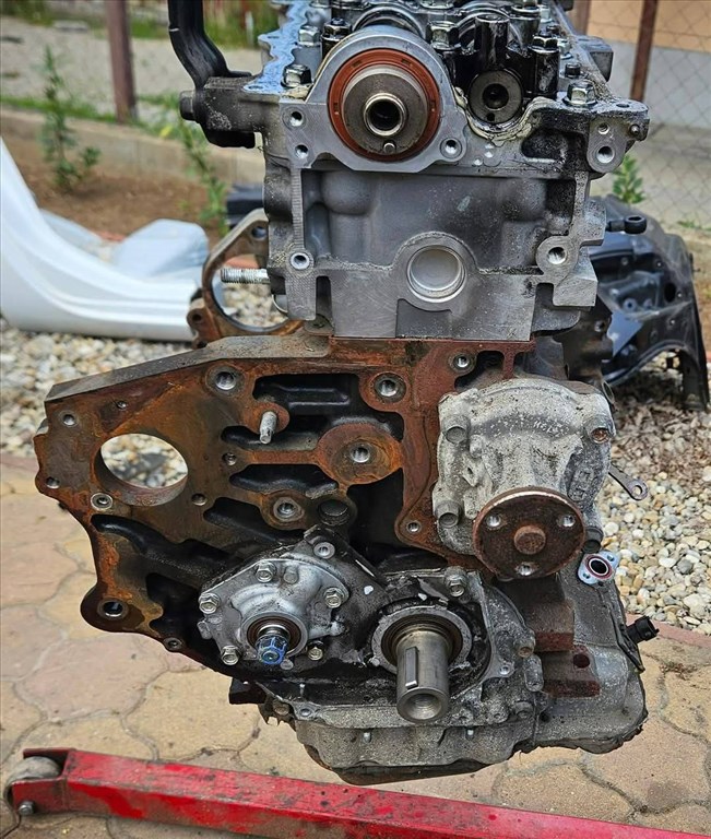 Opel Astra J 1.7 CDTI Fűzött motor hengerfejjel A17dtr A17dtj 3. kép