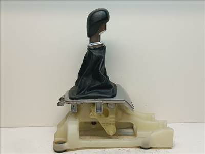 KIA CEED Váltó Kulissza