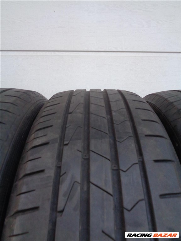 Hankook 215/65R17 nyári gumi 2021-es gyártású eladó.  3. kép