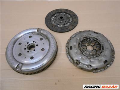 VW Passat B8 Kéttömegű lendkerék szett - 2,0 D 150LE motor 6seb kéziváltó, 3G04l105266C 022141031S